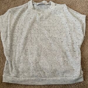 Charlotte Russe Gray Speckled Ribbed Short-Sleeve Top